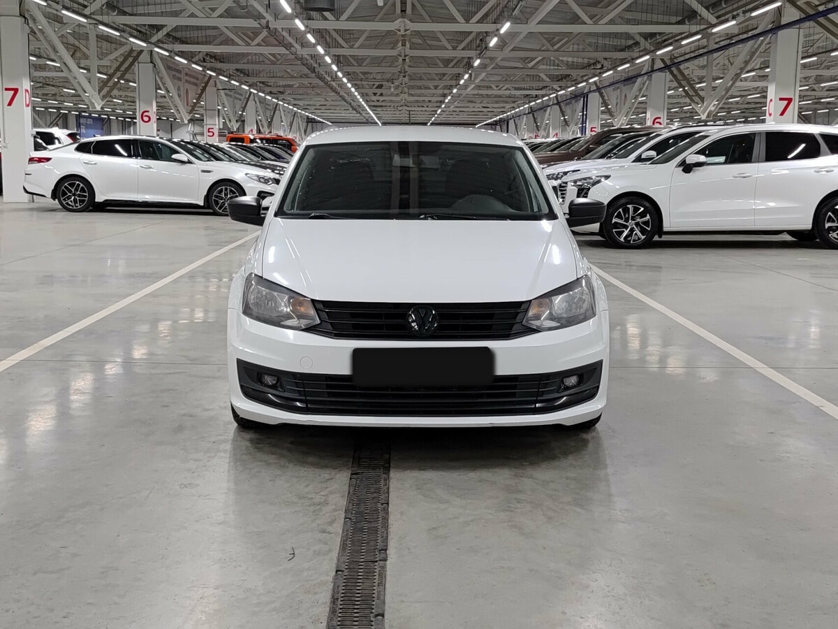 Volkswagen Polo V Рестайлинг, 2017 Фото №2