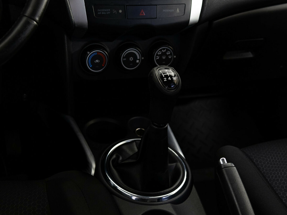 Mitsubishi ASX I, 2013 Фото №9