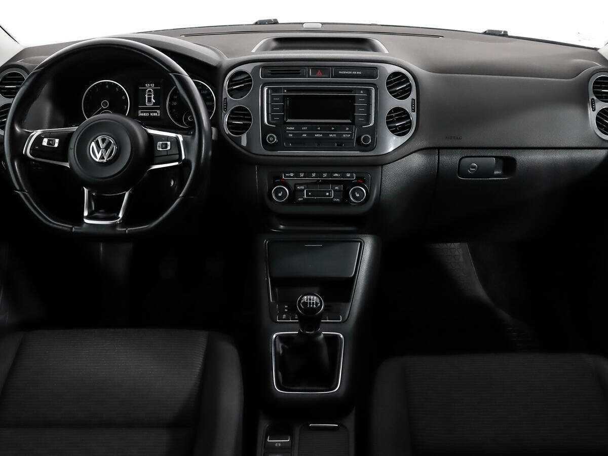 Volkswagen Tiguan, 2012 Фото №12