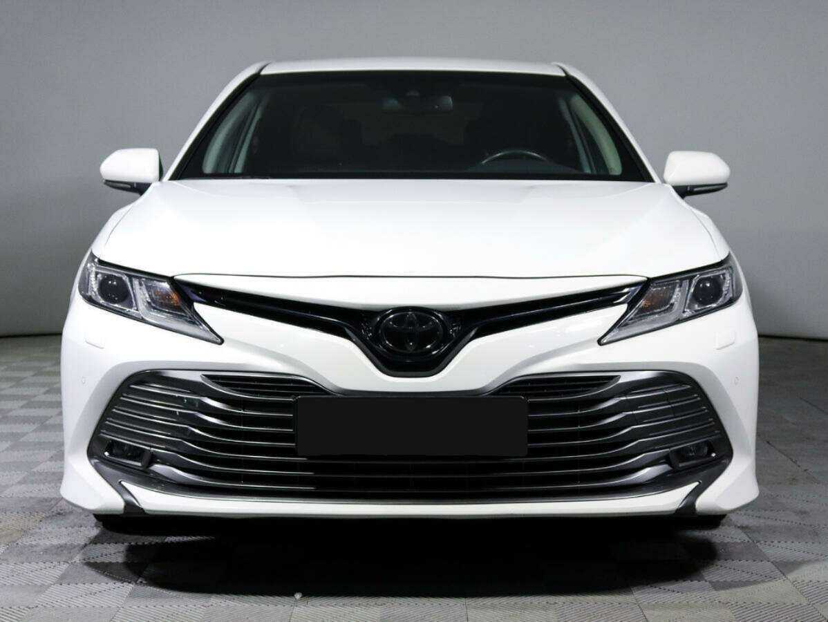 Toyota Camry, 2018 Фото №2