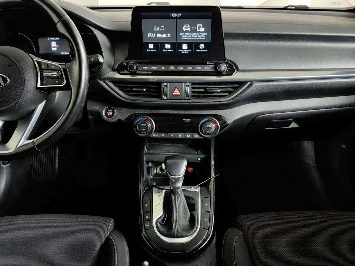 Kia Cerato, 2019 Фото №11