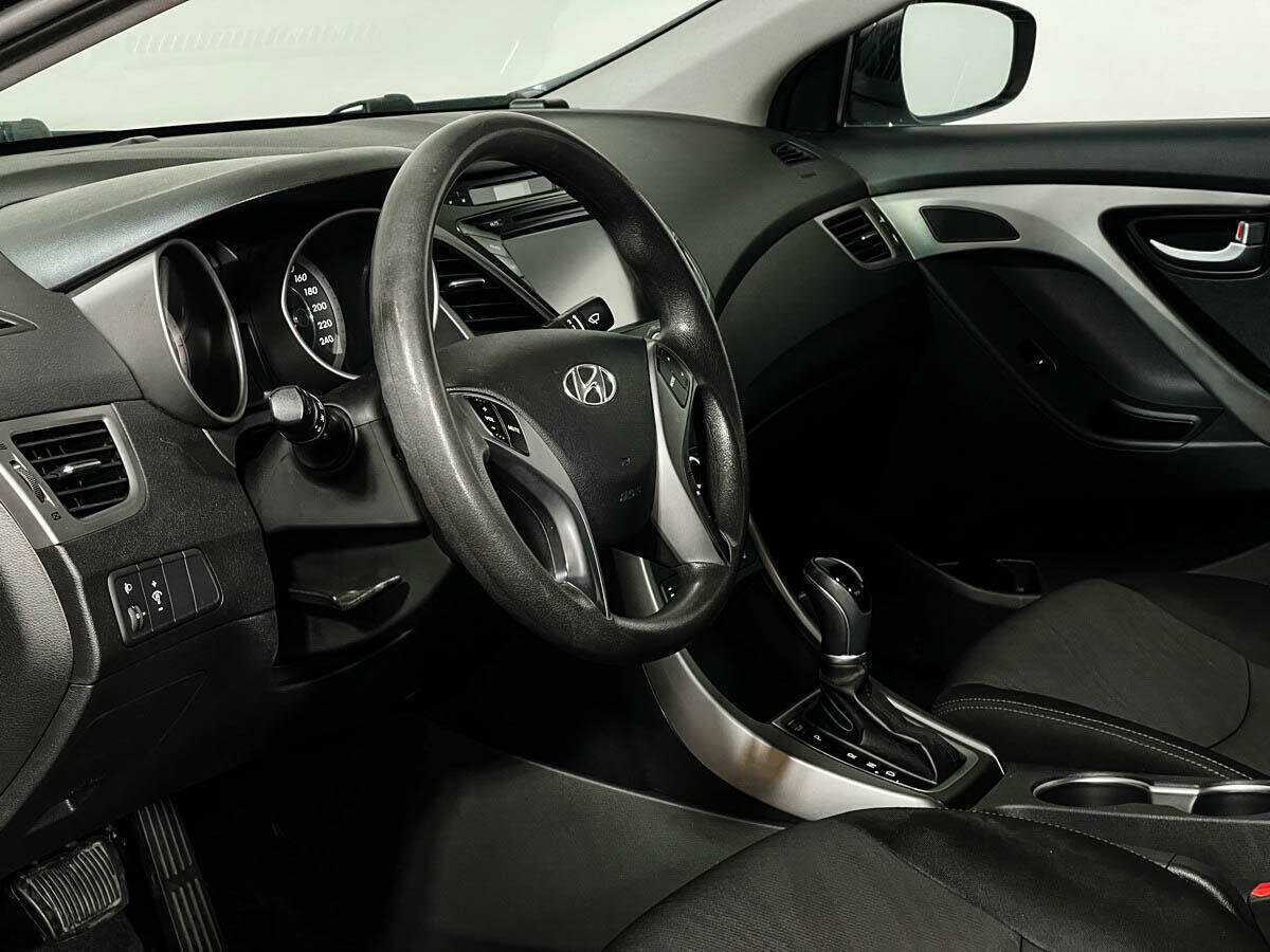 Hyundai Elantra, 2015 Фото №13