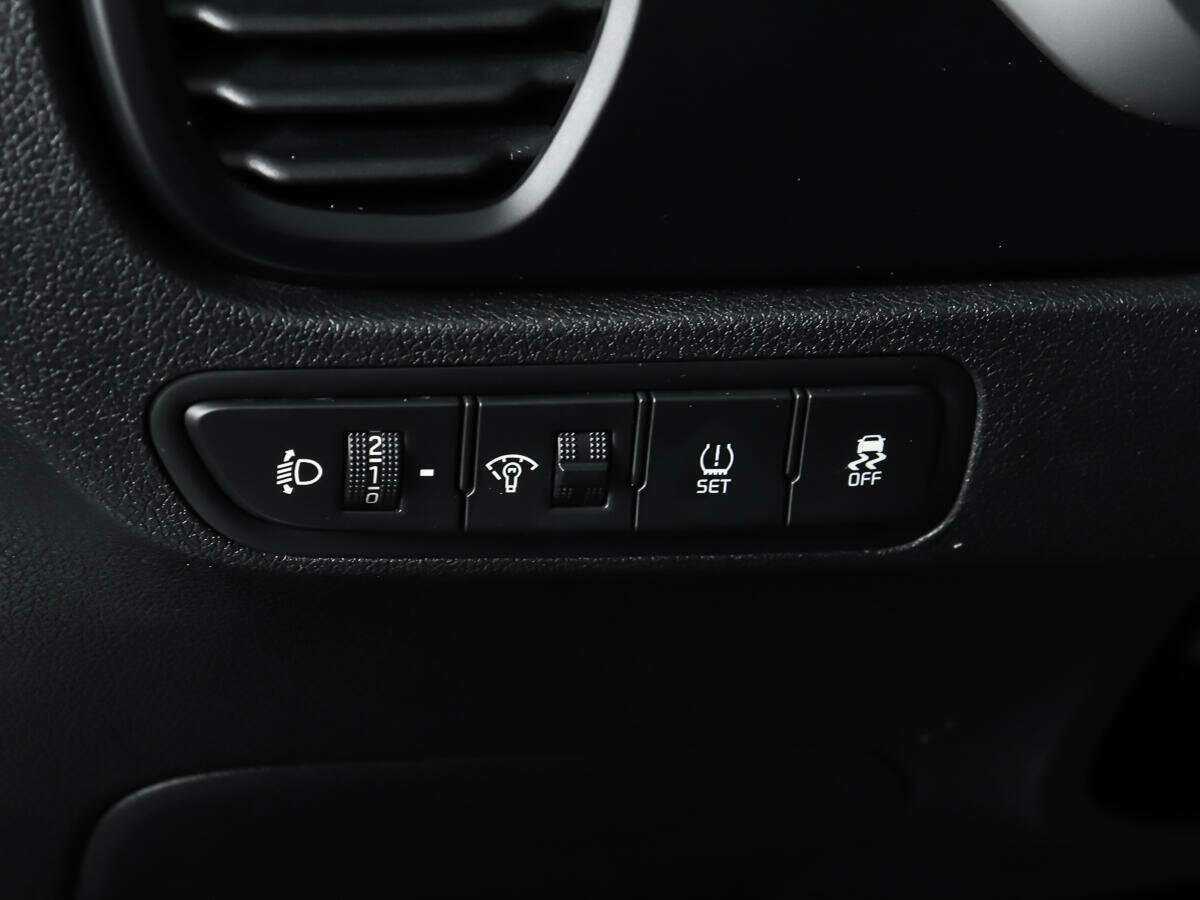 Kia Rio, 2020 Фото №16