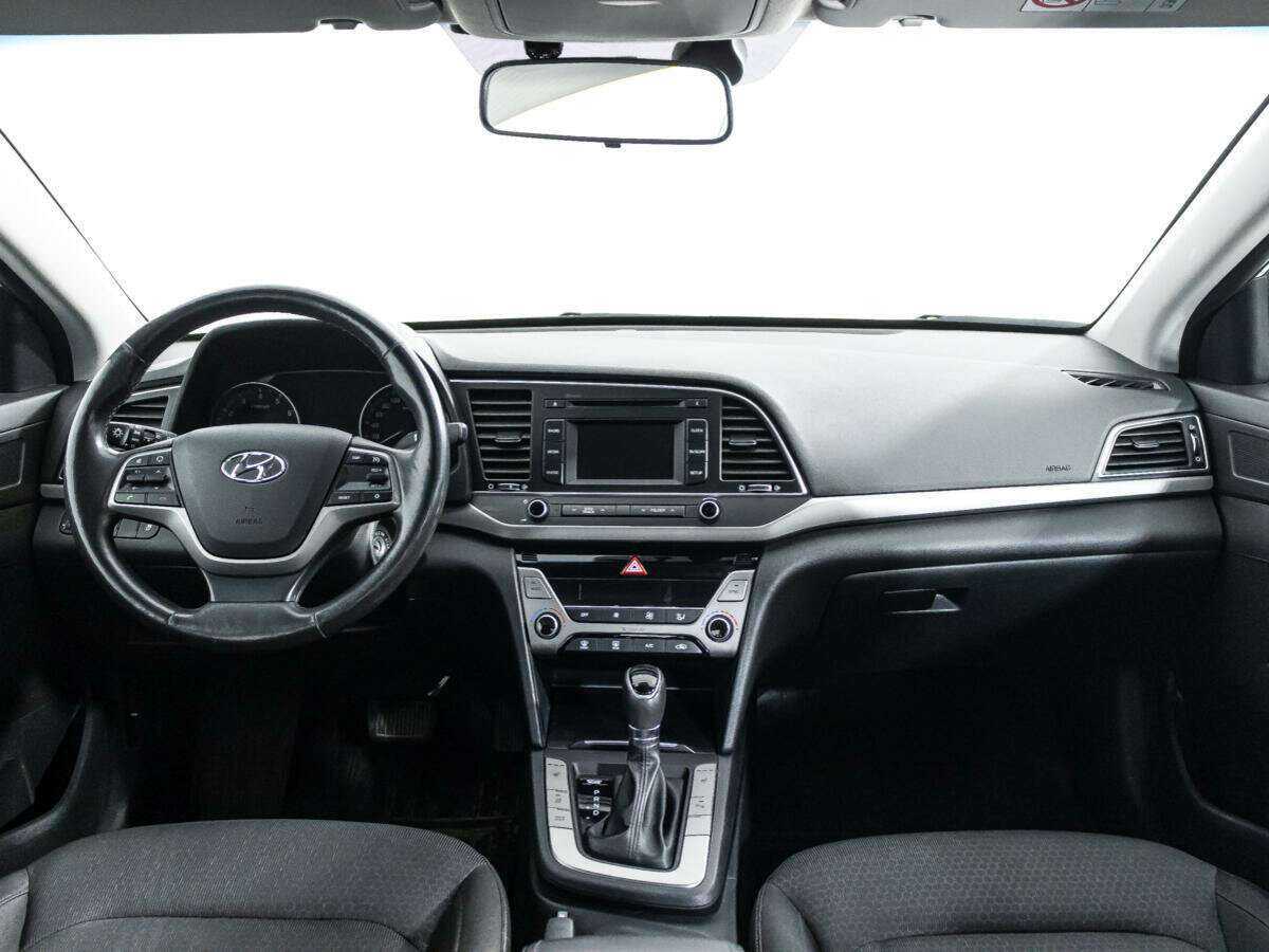 Hyundai Elantra, 2017 Фото №13