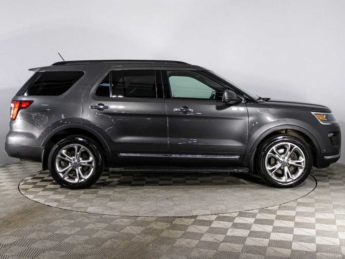 Ford Explorer, 2017 Фото №4