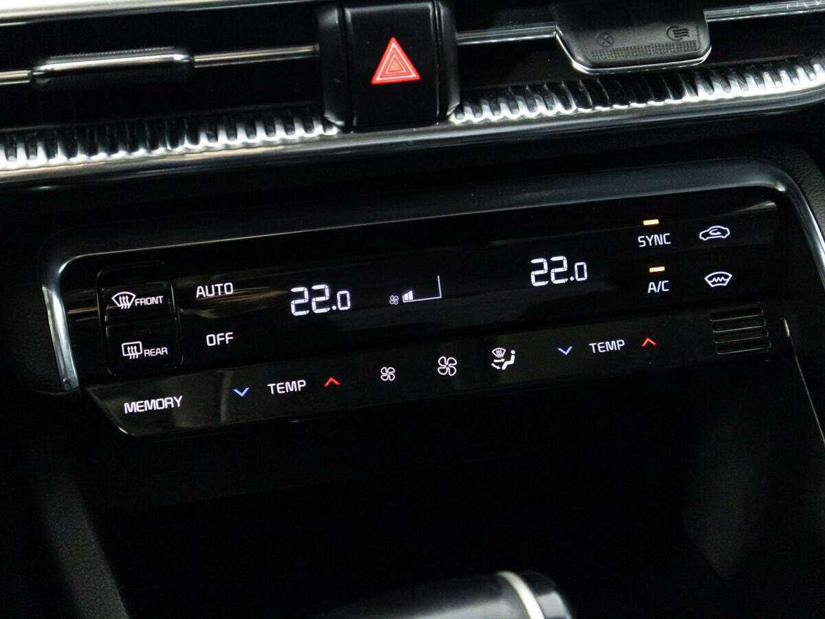 Kia K5, 2020 Фото №19