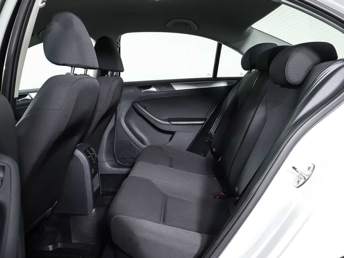 Volkswagen Jetta, 2016 Фото №5
