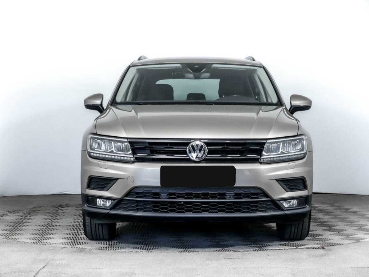 Volkswagen Tiguan L, 2018 Фото №2