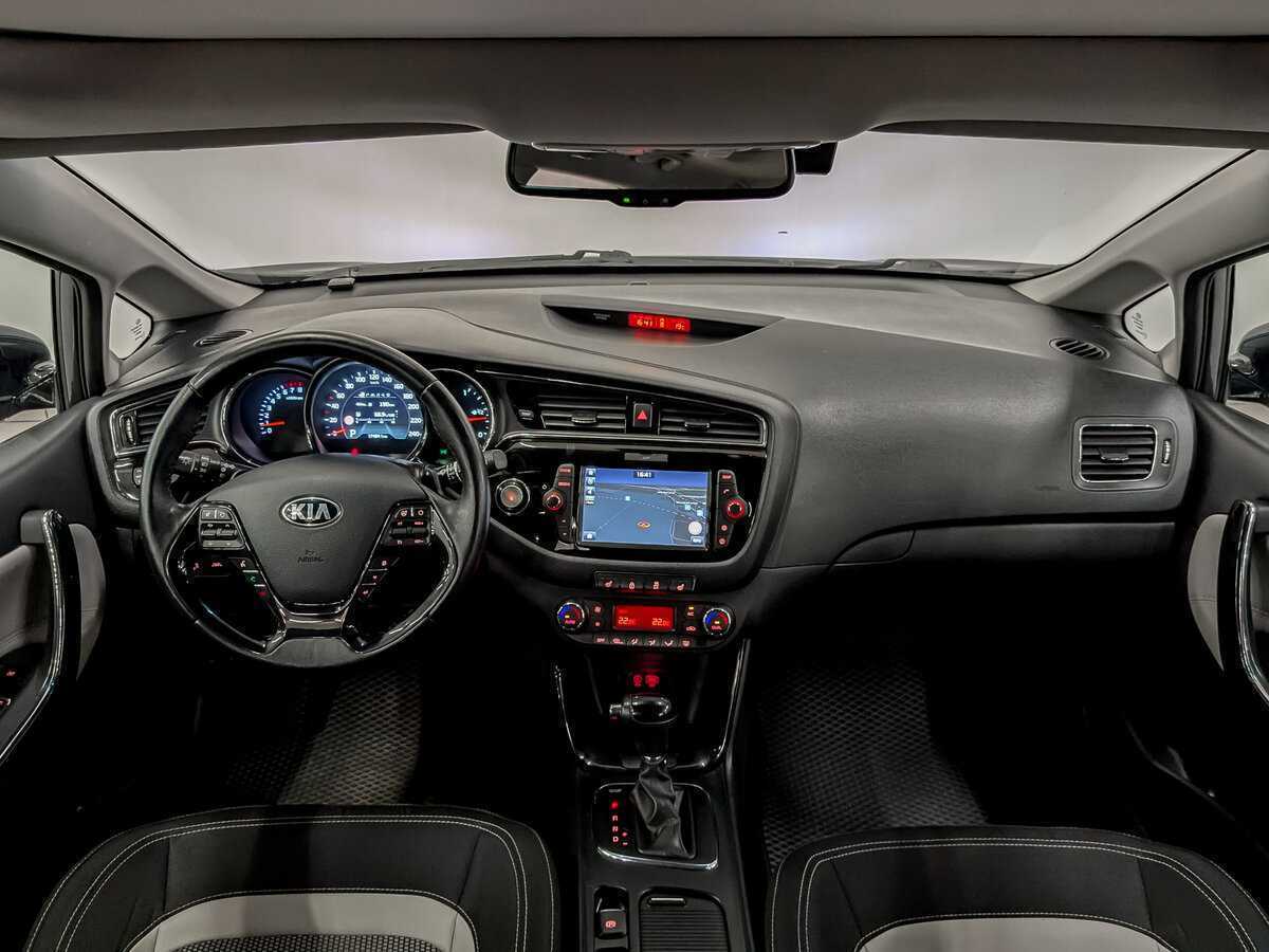 Kia Ceed, 2018 Фото №14