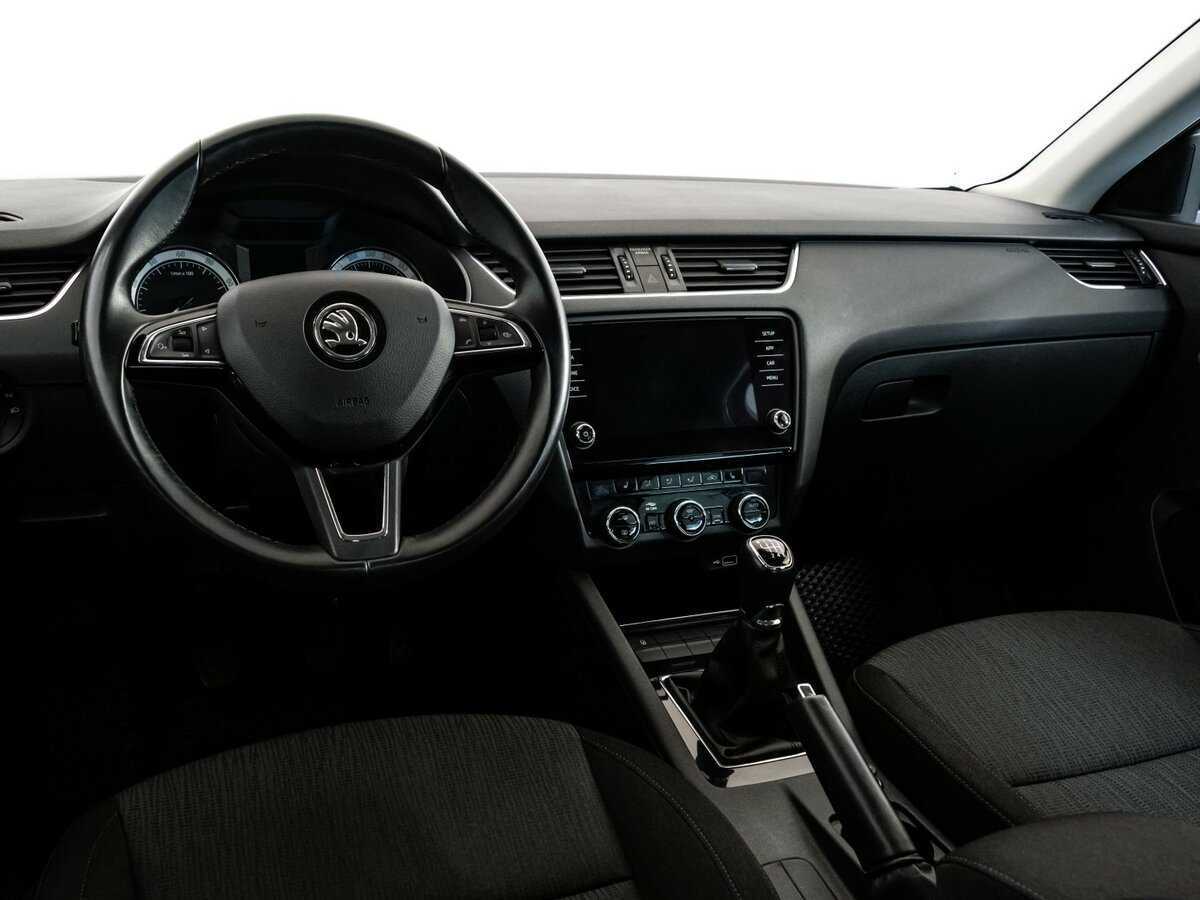 Skoda Octavia, 2018 Фото №11