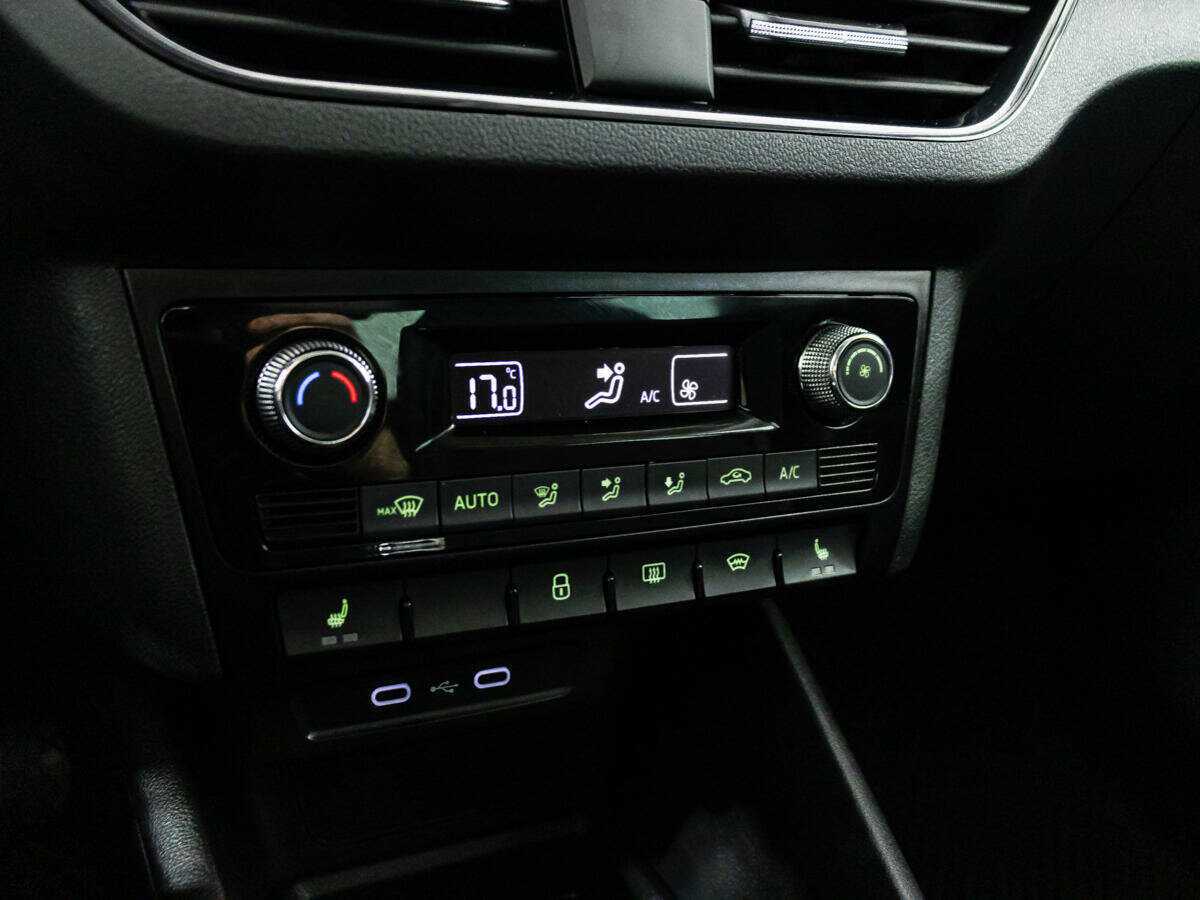 Skoda Rapid, 2021 Фото №17