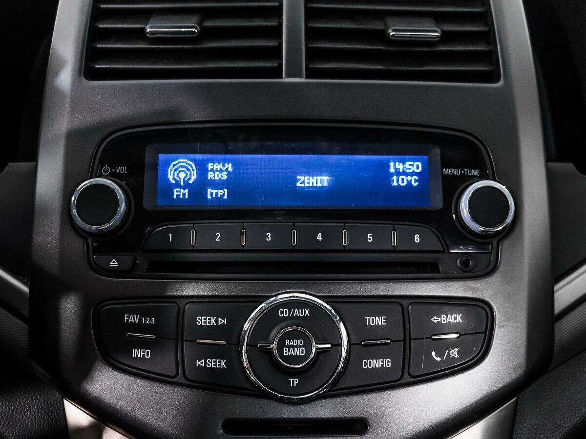 Chevrolet Aveo, 2013 Фото №13