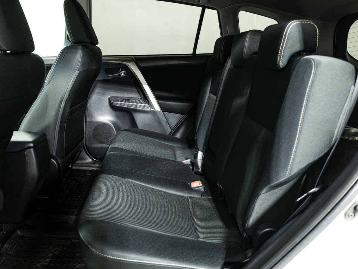 Toyota RAV4 IV (XA40), 2014 Фото №8