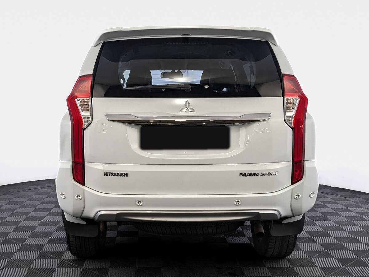 Mitsubishi Pajero Sport, 2017 Фото №6