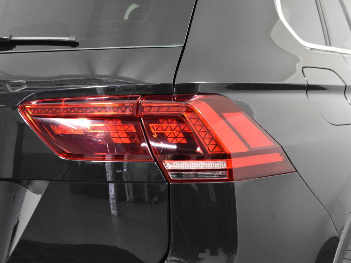 Volkswagen Tiguan, 2017 Фото №8