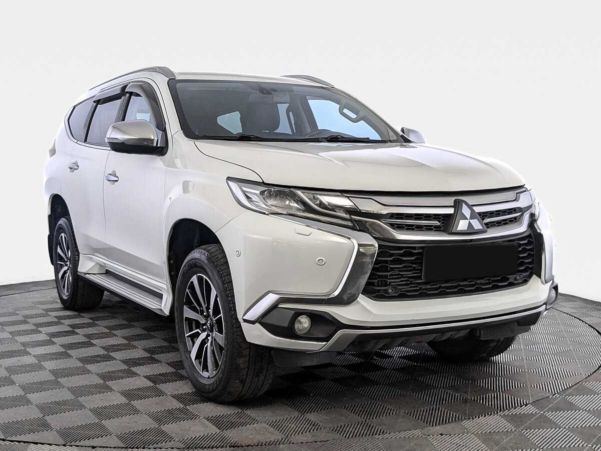 Mitsubishi Pajero Sport, 2017 Фото №3