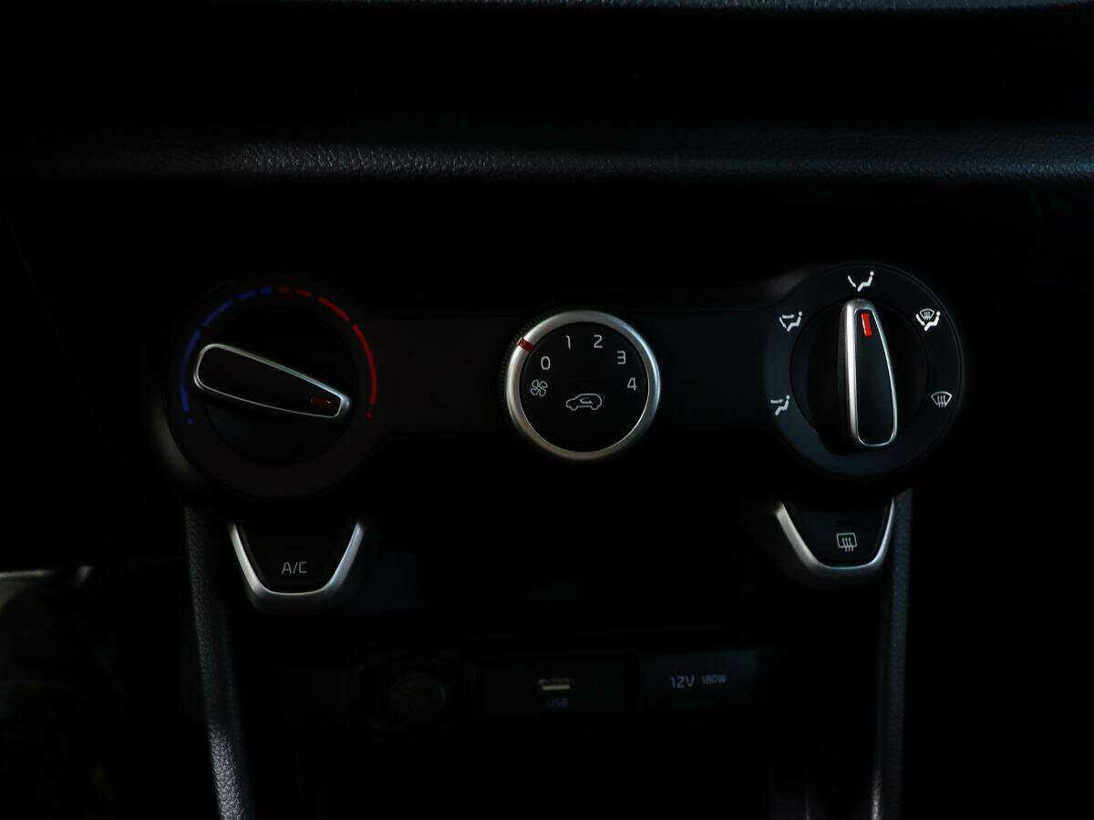 Kia Picanto, 2023 Фото №19