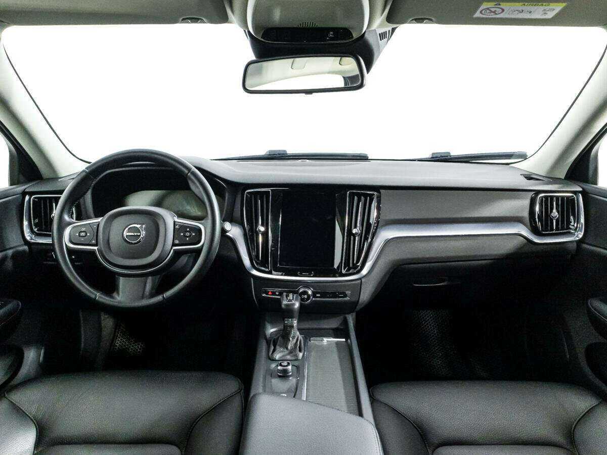 Volvo V60, 2018 Фото №13
