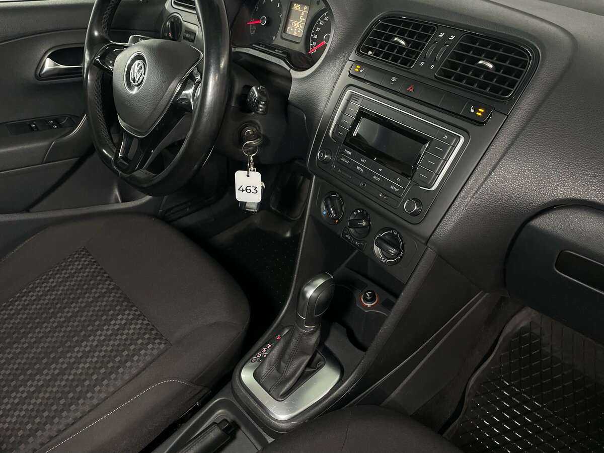 Volkswagen Polo, 2016 Фото №15
