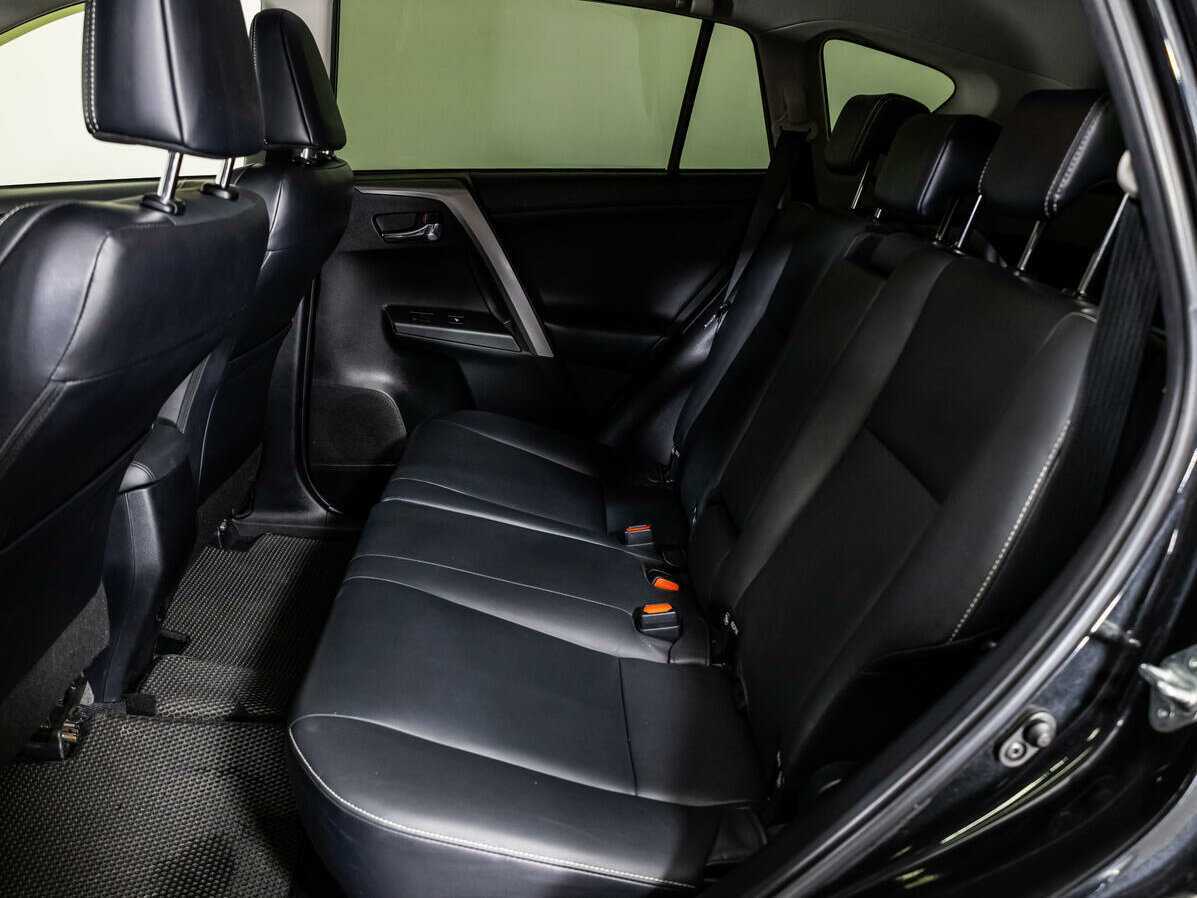Toyota RAV4, 2016 Фото №10