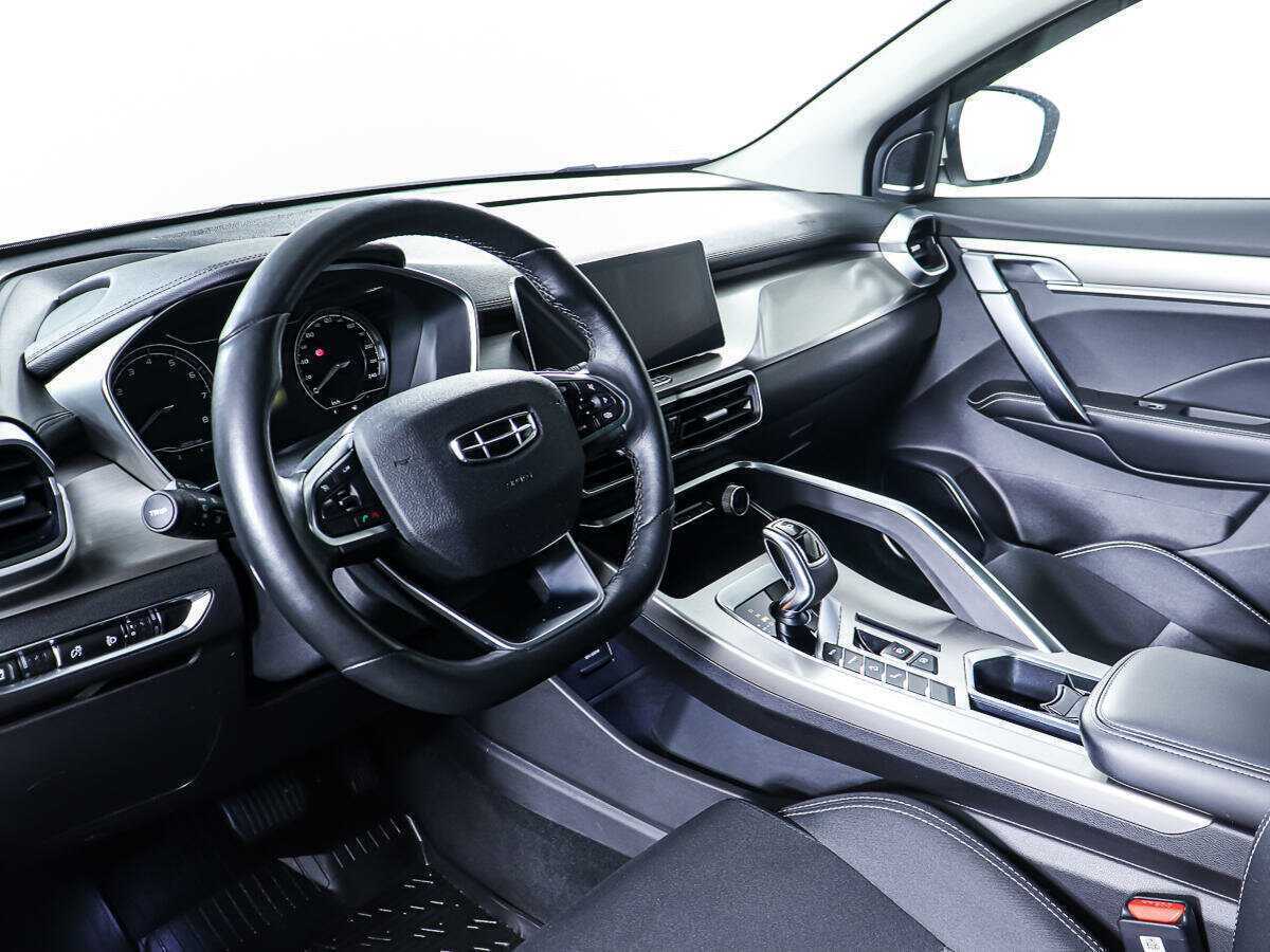 Geely Coolray, 2021 Фото №12