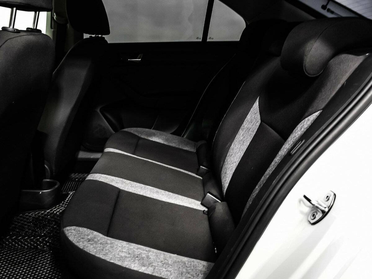 Skoda Rapid, 2021 Фото №12