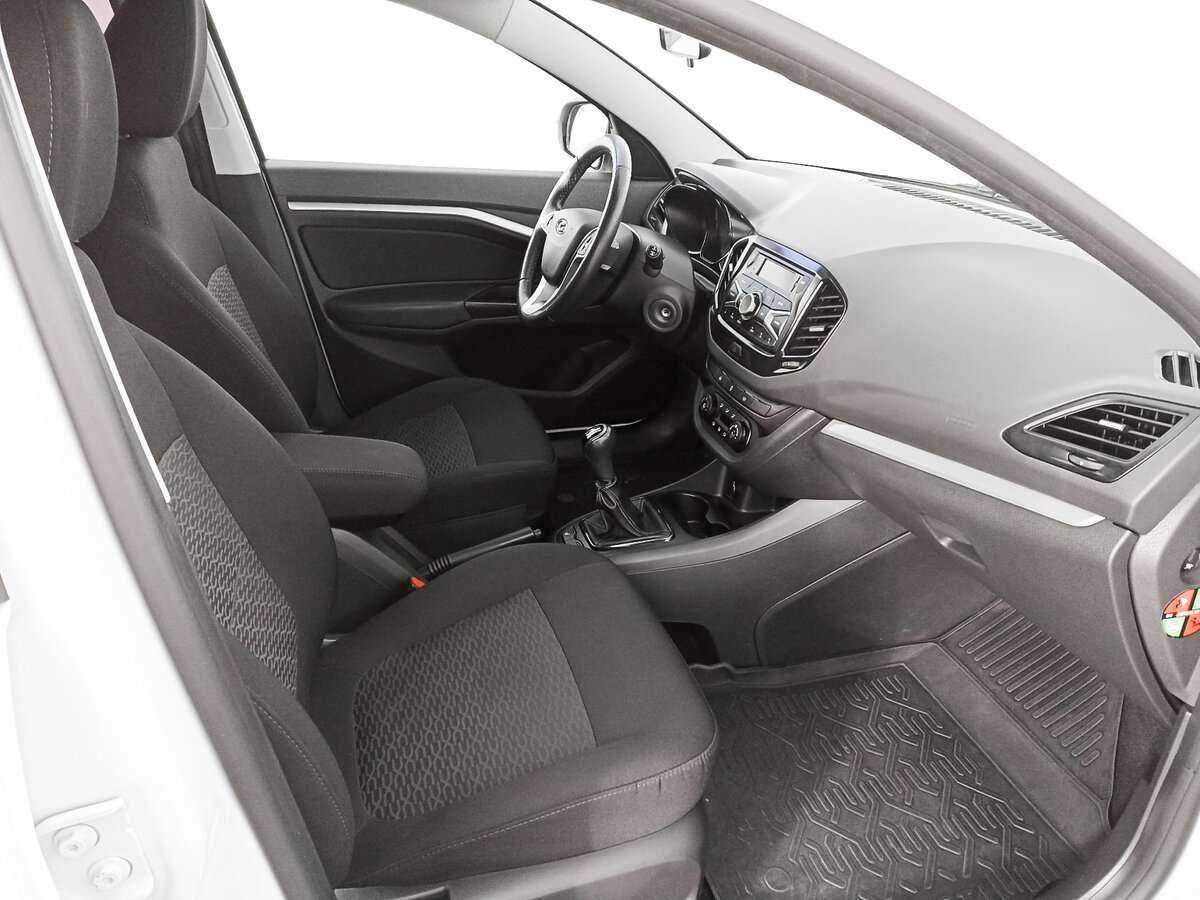 Lada (ВАЗ) Vesta SW, 2020 Фото №9