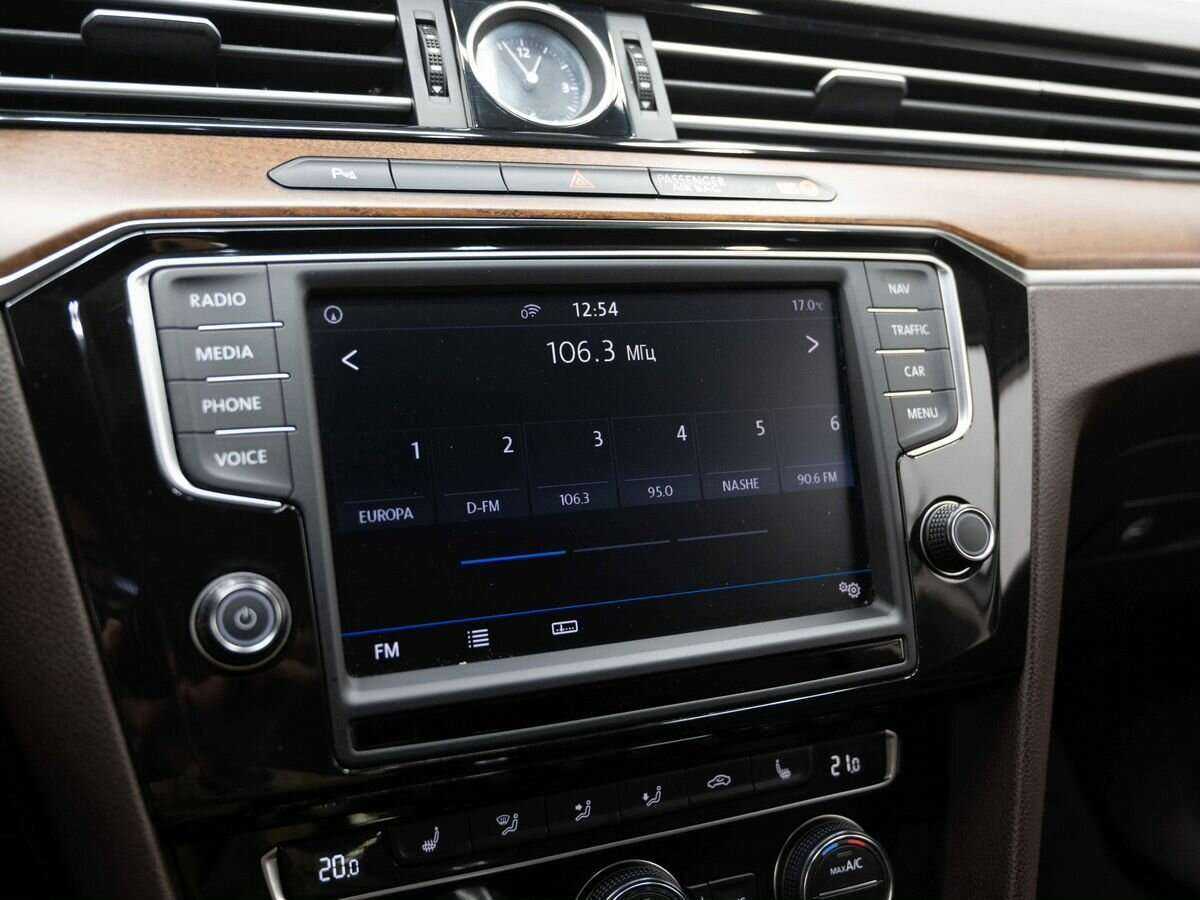 Volkswagen Passat, 2016 Фото №21