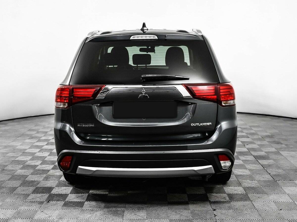 Mitsubishi Outlander, 2018 Фото №6