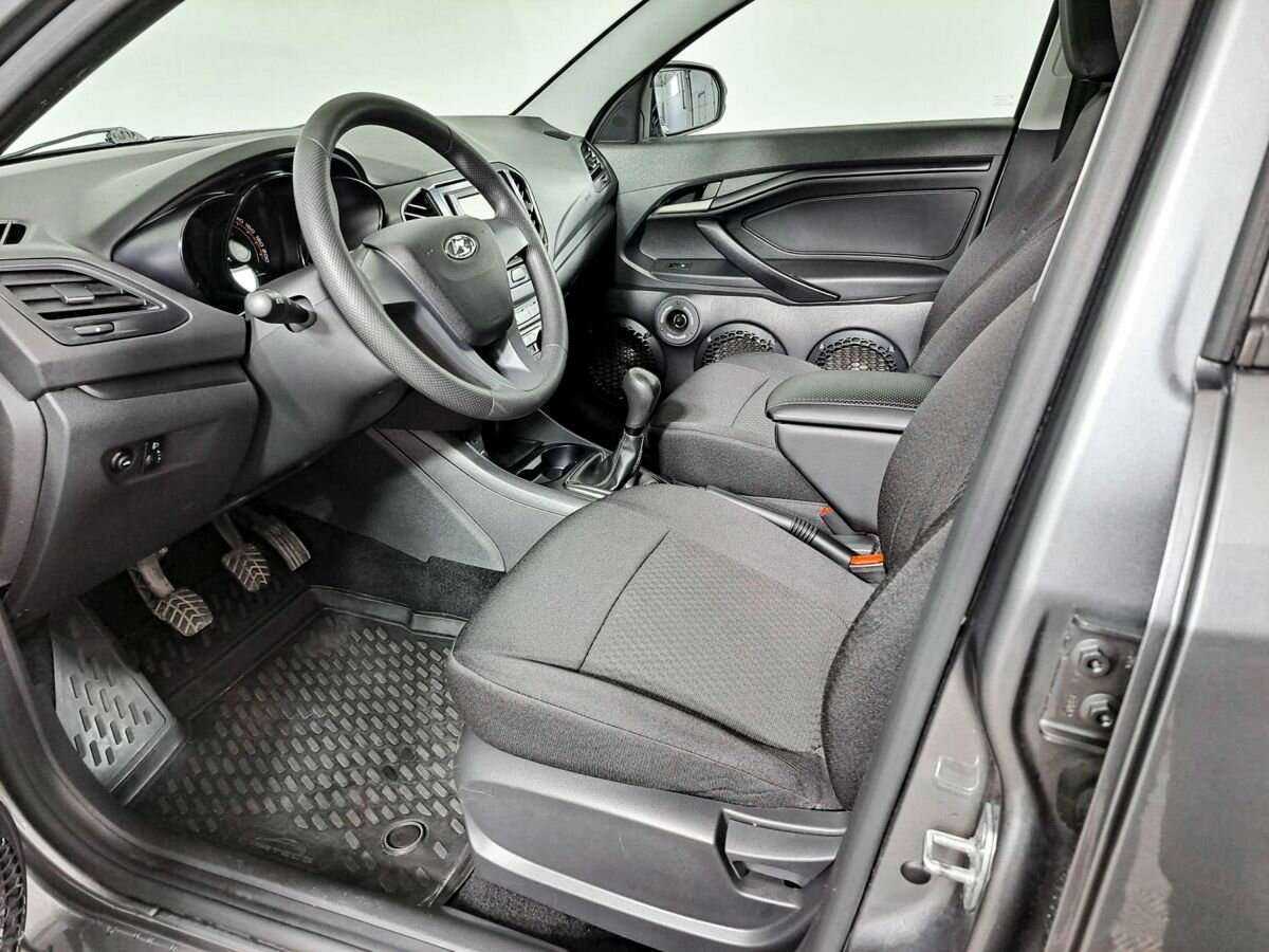 Lada (ВАЗ) Vesta, 2017 Фото №14