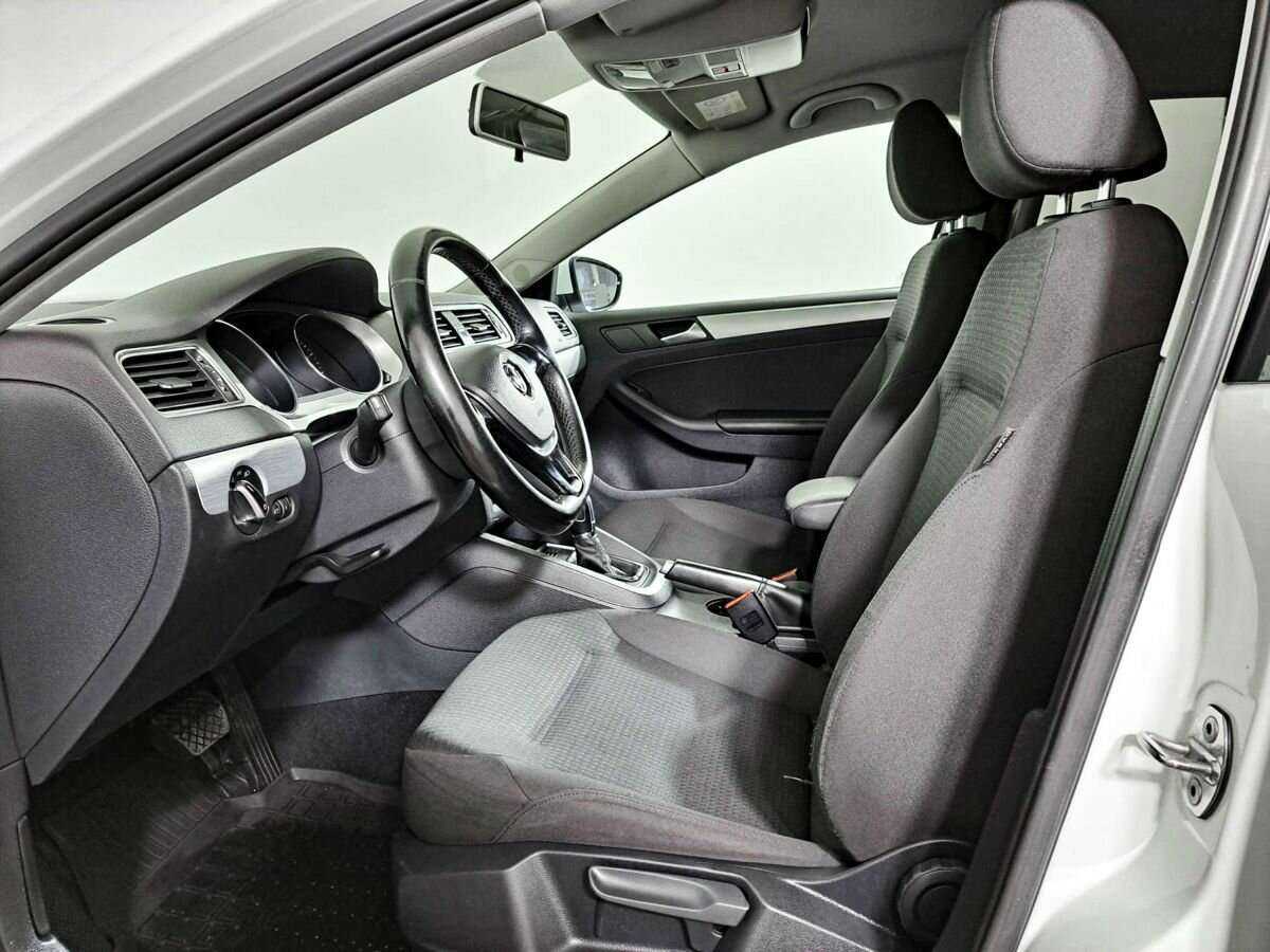 Volkswagen Jetta, 2017 Фото №11