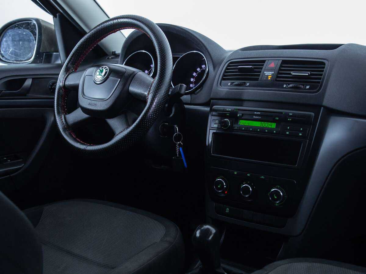 Skoda Yeti, 2012 Фото №11
