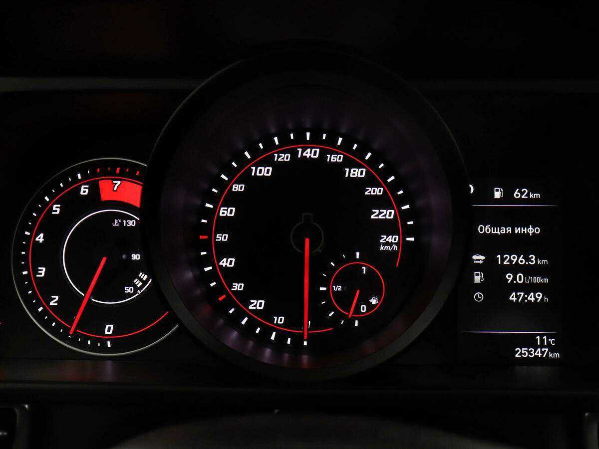 Hyundai Elantra, 2022 Фото №12