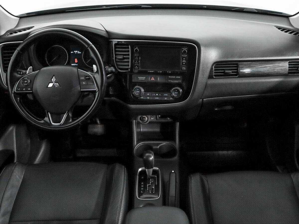 Mitsubishi Outlander, 2016 Фото №15
