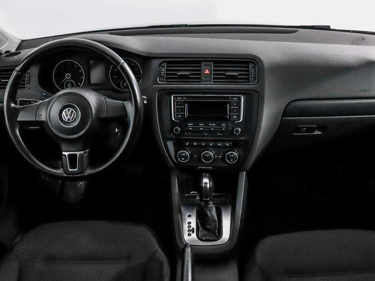 Volkswagen Jetta, 2014 Фото №12