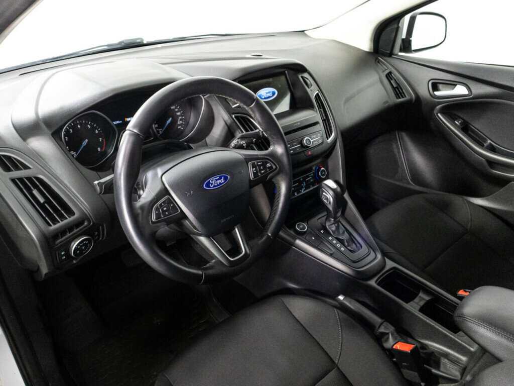 Ford Focus, 2019 Фото №11