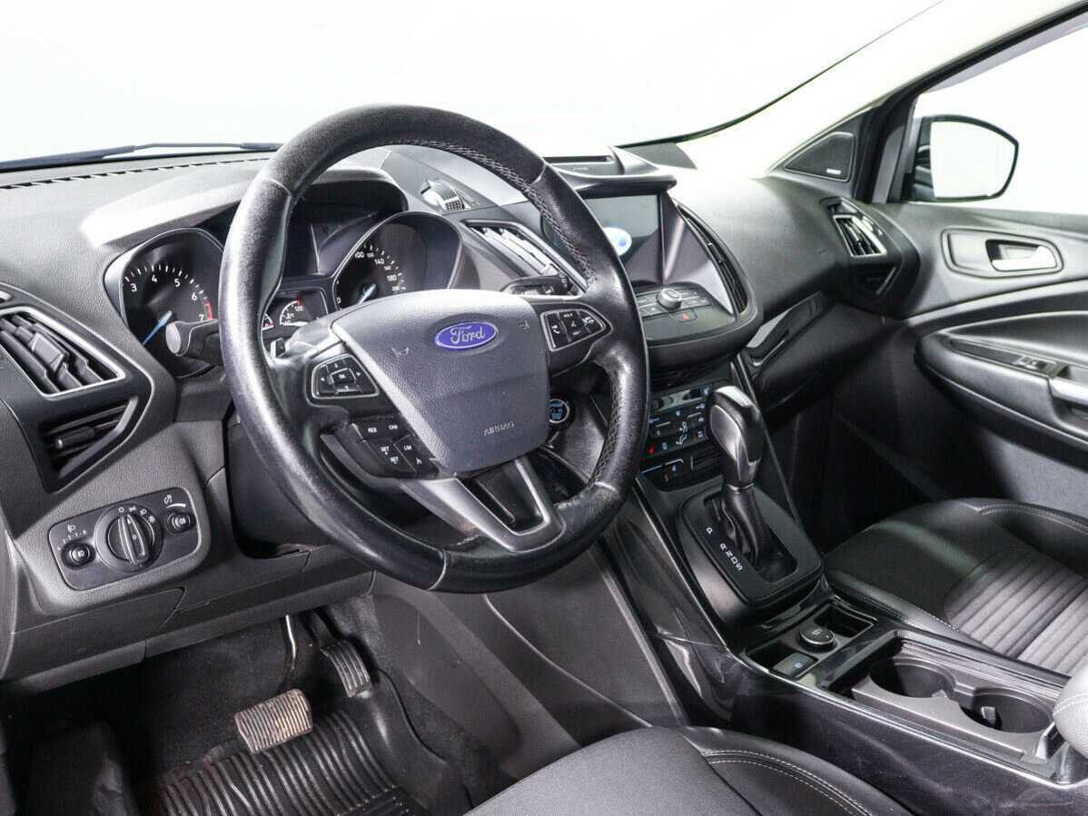 Ford Kuga, 2017 Фото №14
