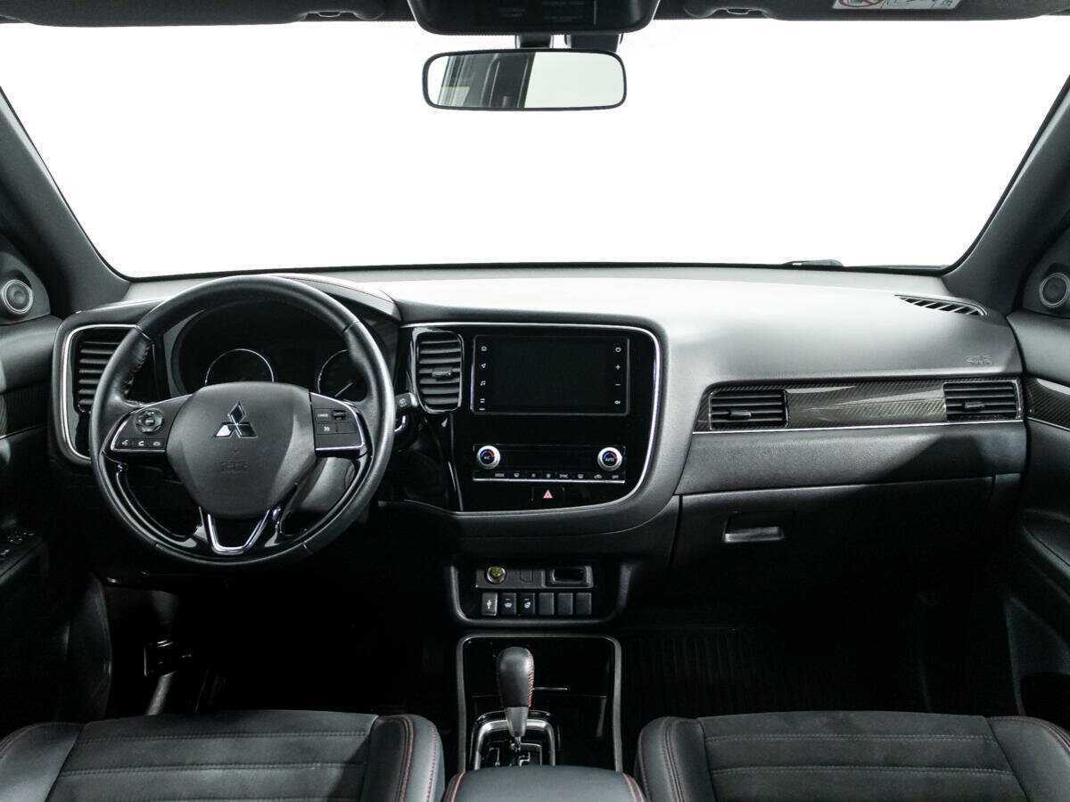 Mitsubishi Outlander, 2021 Фото №13