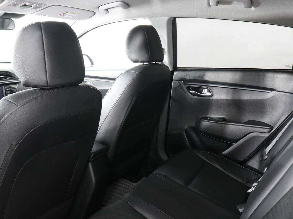 Kia Rio X-Line, 2019 Фото №12
