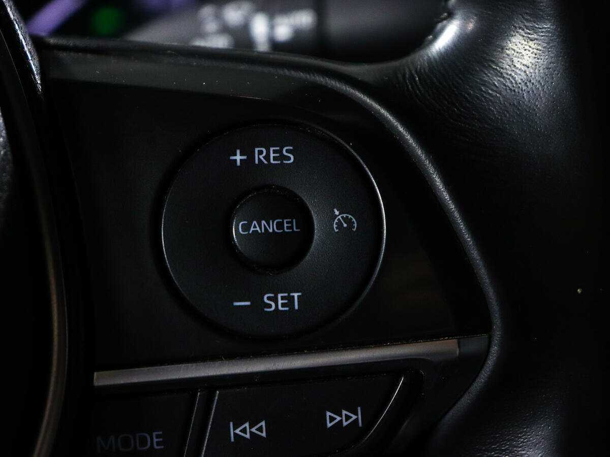 Toyota Camry, 2021 Фото №20