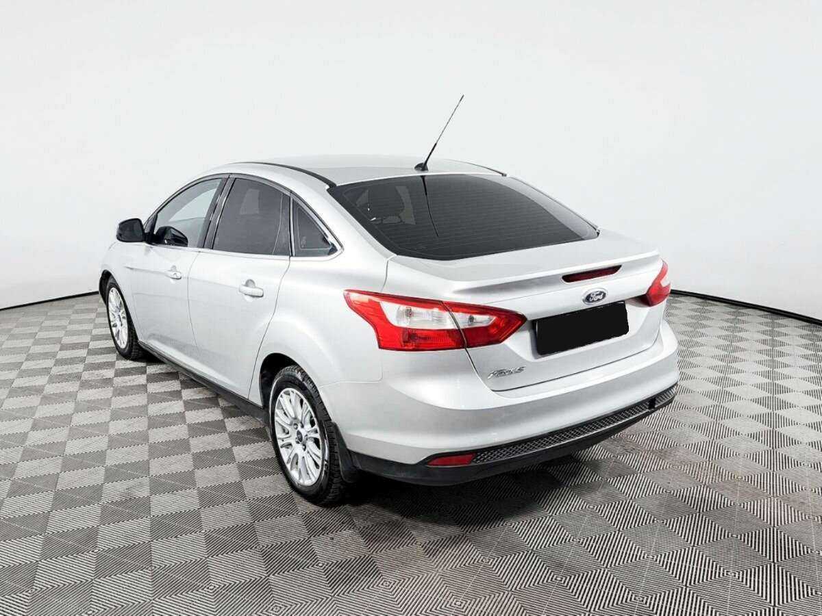 Ford Focus, 2012 Фото №7