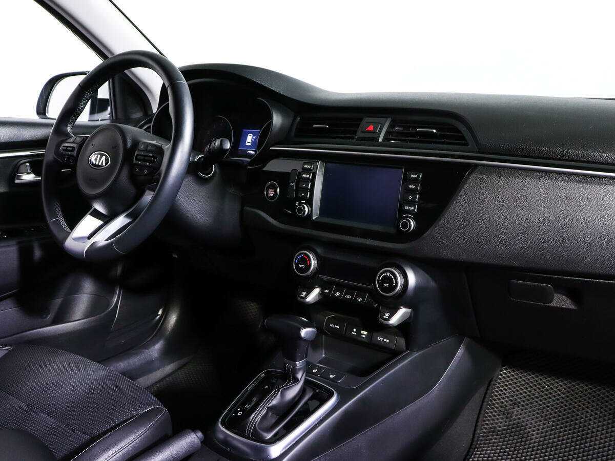 Kia Rio X-Line, 2020 Фото №7