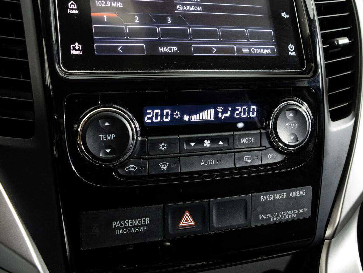 Mitsubishi Pajero Sport, 2017 Фото №11