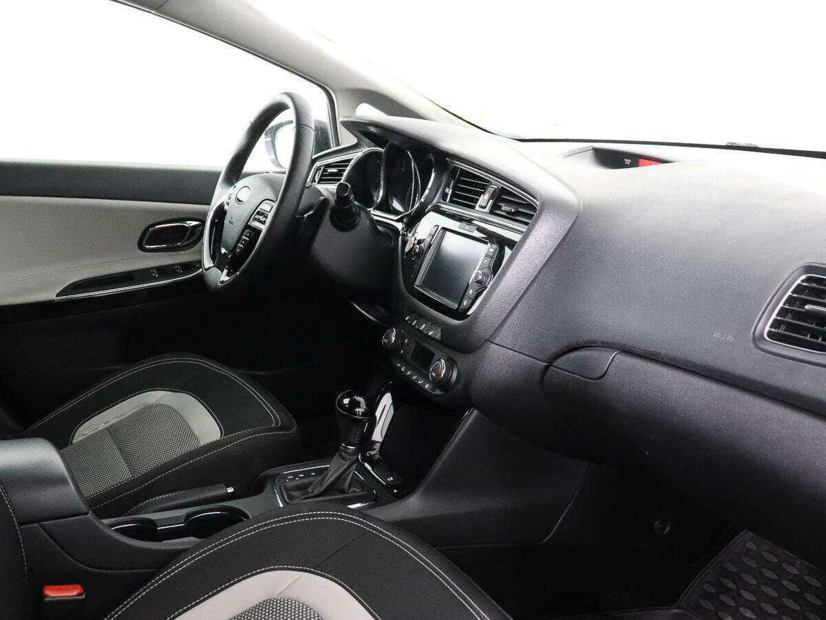 Kia Ceed, 2017 Фото №7