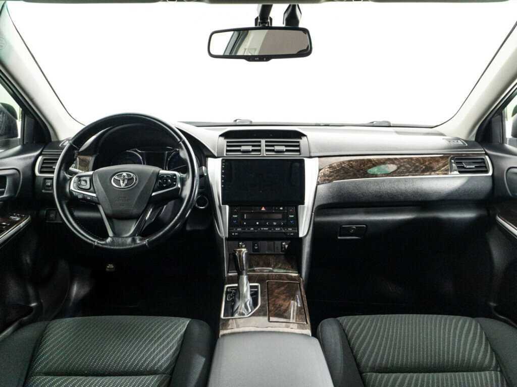 Toyota Camry, 2018 Фото №13