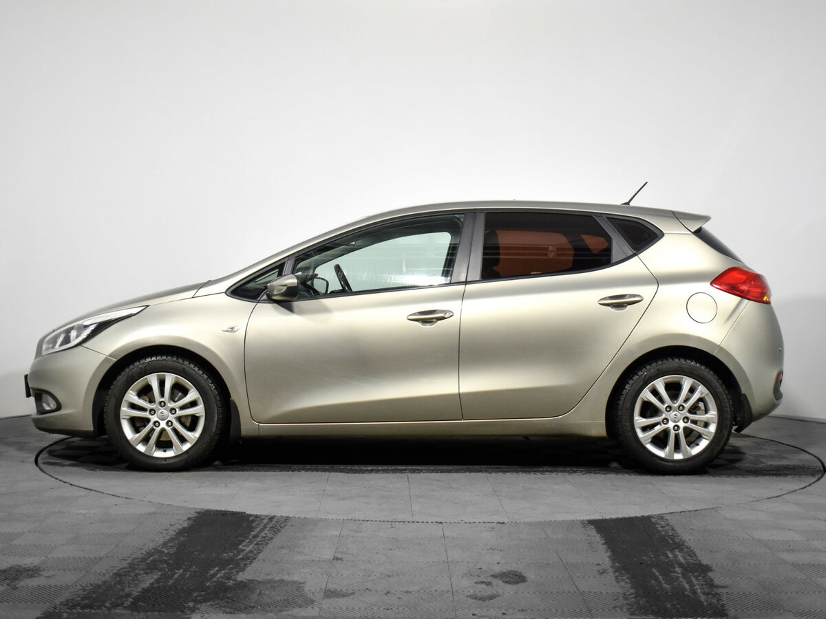 Kia Ceed II, 2012 Фото №8