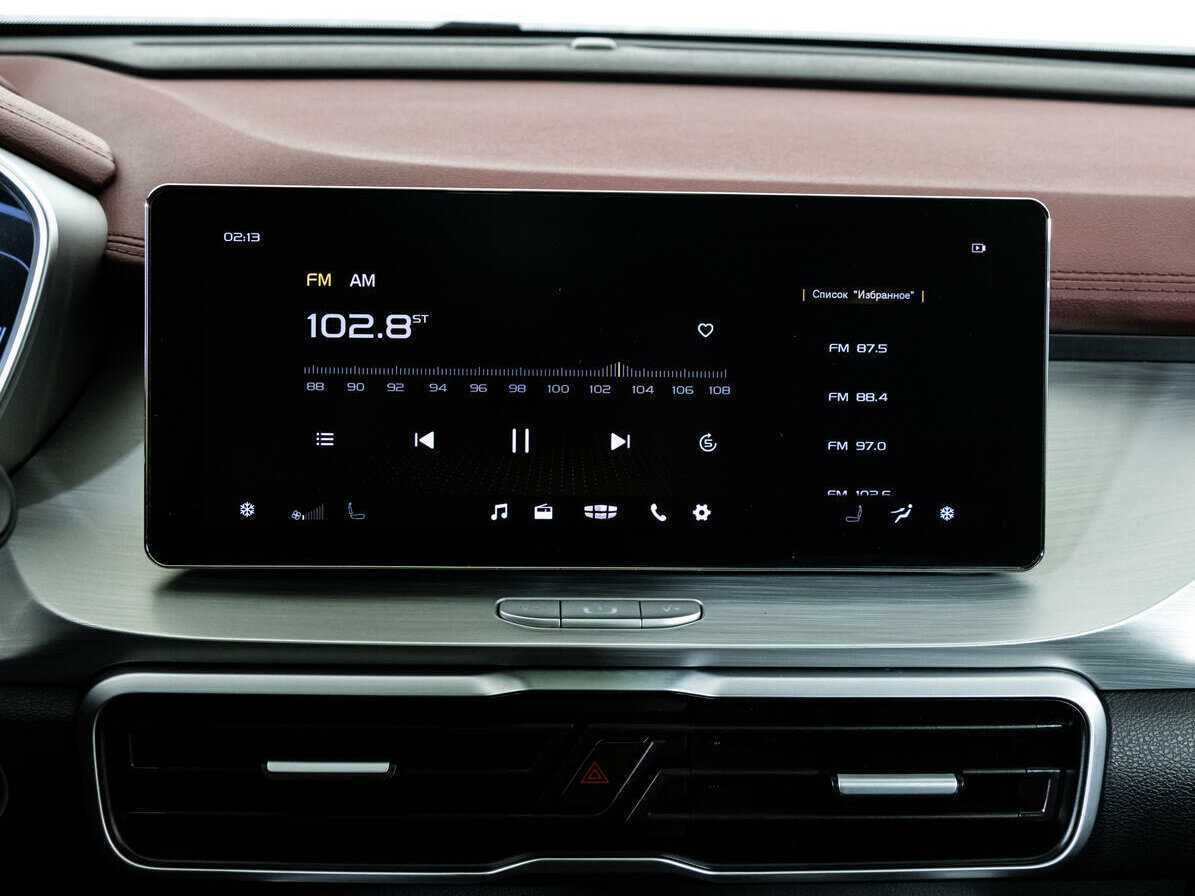 Geely Coolray, 2022 Фото №12