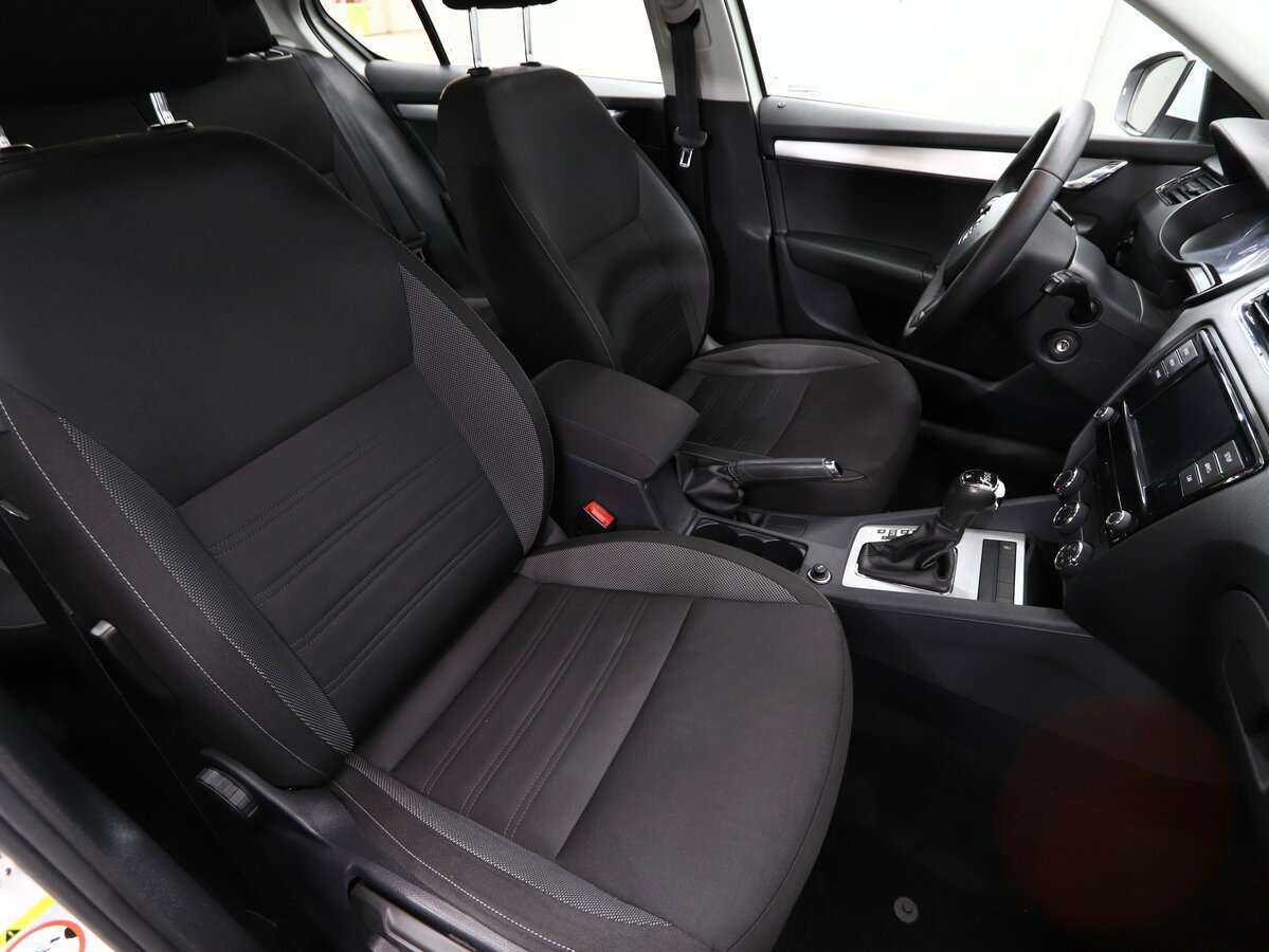 Skoda Octavia, 2018 Фото №12