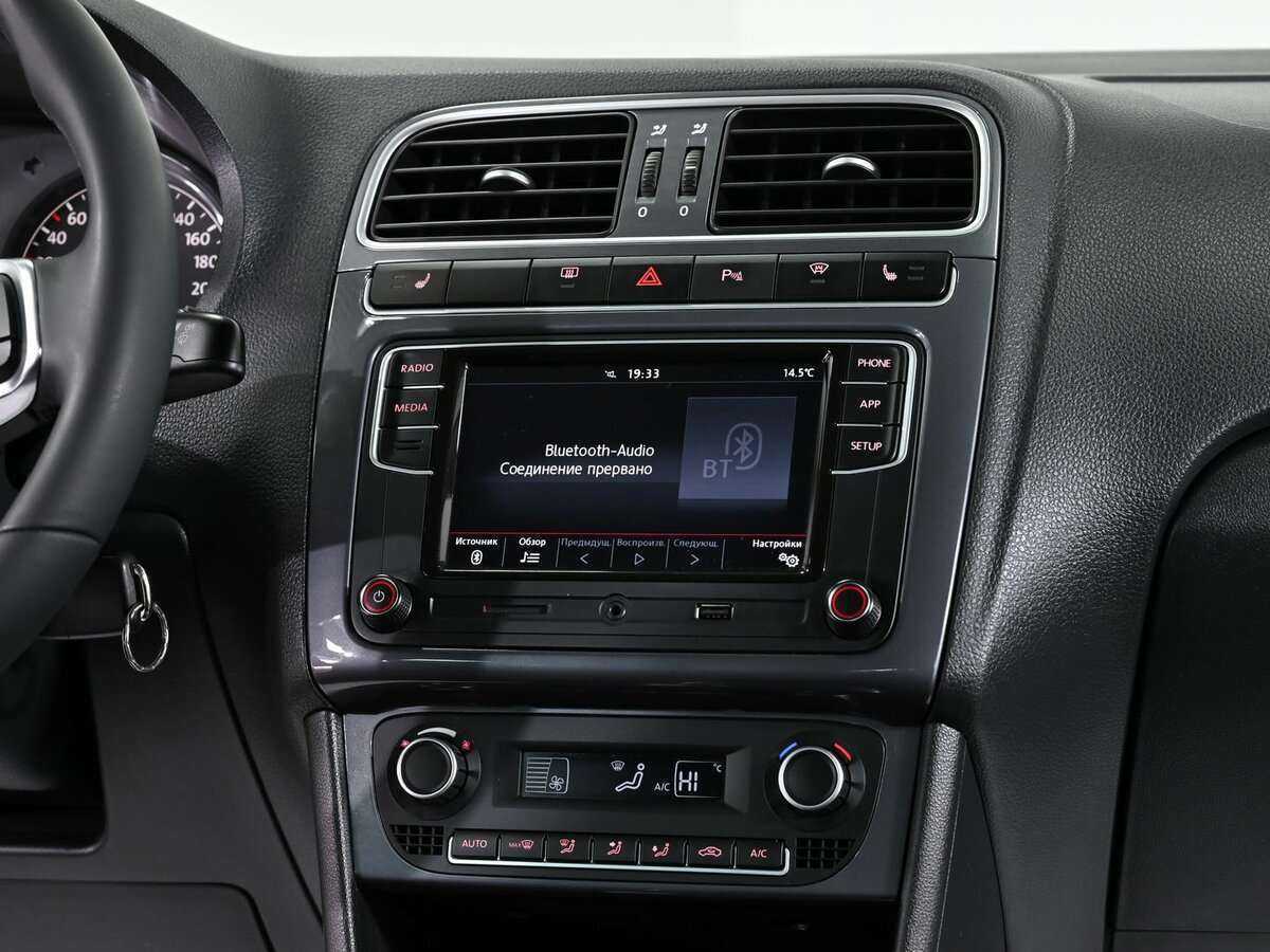 Volkswagen Polo, 2019 Фото №9