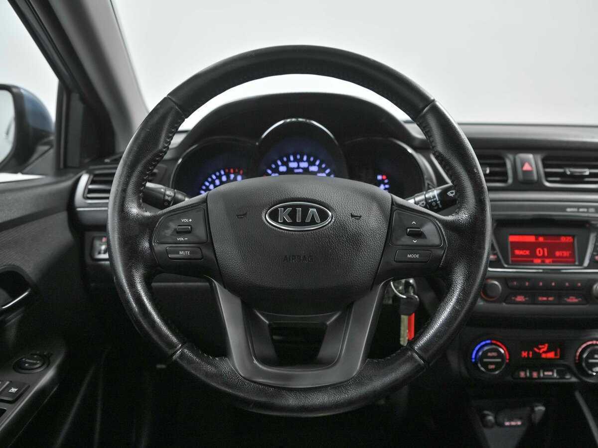 Kia Rio 5-speed, 2012 Фото №7